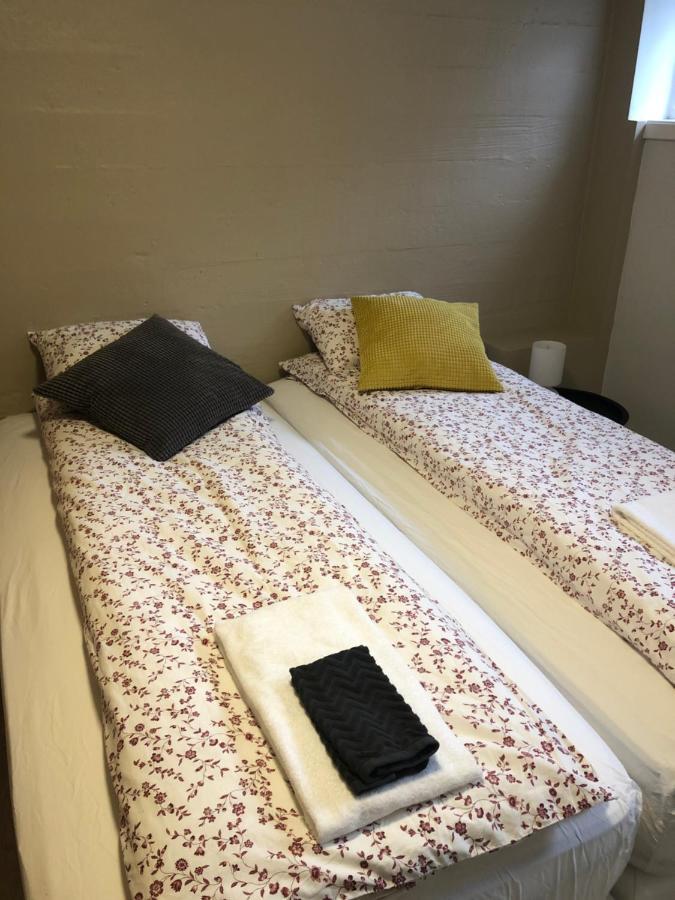 Þverhamar Hostel Breiddalsvik ภายนอก รูปภาพ