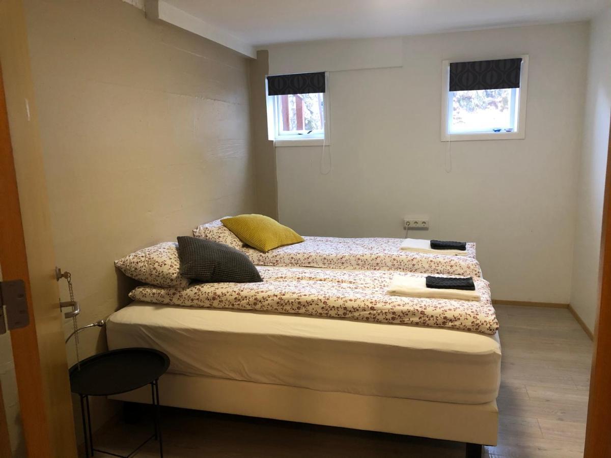 Þverhamar Hostel Breiddalsvik ภายนอก รูปภาพ