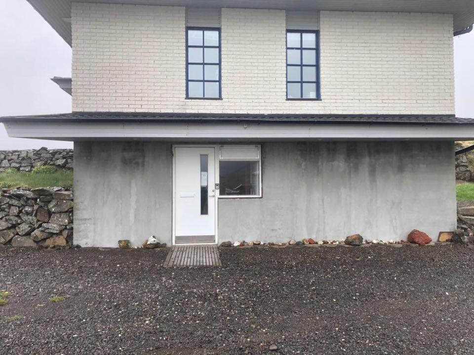 Þverhamar Hostel Breiddalsvik ภายนอก รูปภาพ